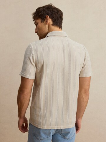 DAN FOX APPAREL Тениска 'Kjell' в бежово