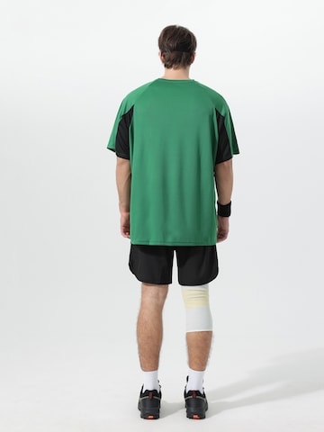YOUTHUP Shirt 'Formgerecht'‌‌‌‌‌‌‌‌ in Grün