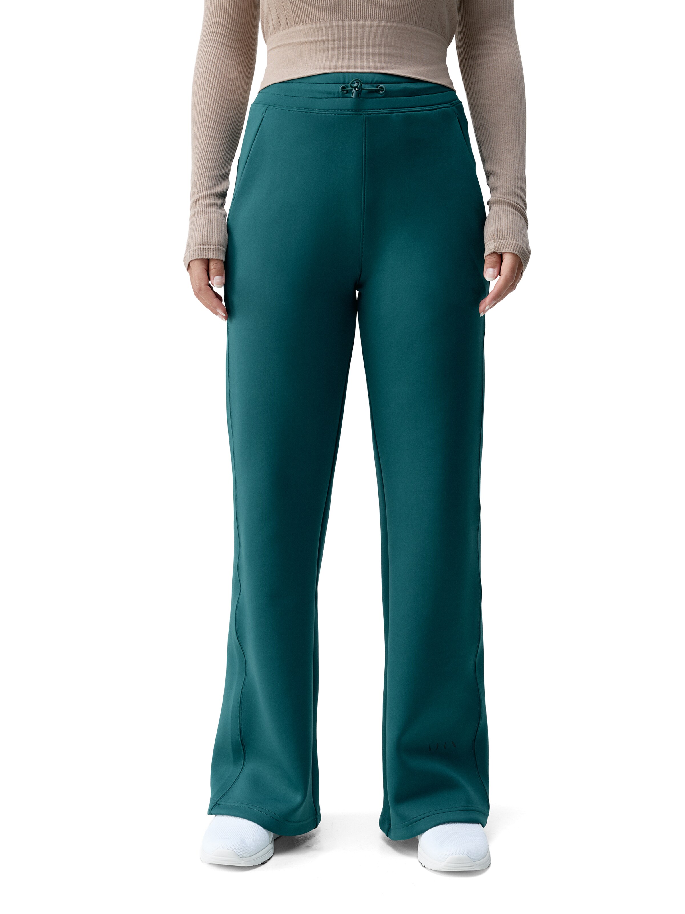 Born Living Yoga Flared Broek 'Kioko' in Groen: voorkant