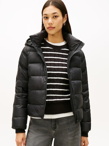 TOMMY HILFIGER Winterjas in Zwart: voorkant