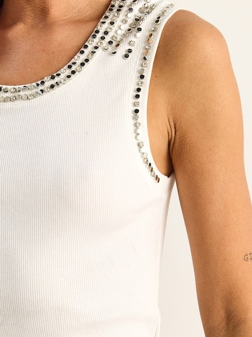 Bianco Lucci Blouse in White