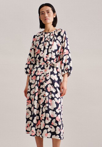 Robe 'Schwarze Rose' SEIDENSTICKER en bleu : devant