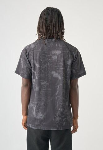 Cleptomanicx Shirt in Black