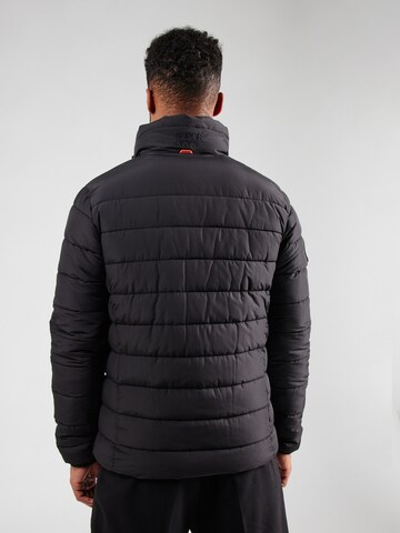 Veste d’hiver 'Fuji' Superdry en noir