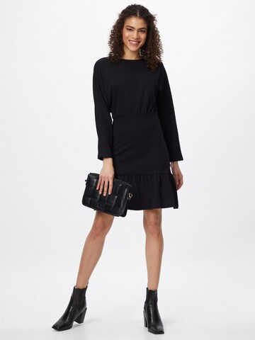 Gina Tricot Šaty 'Ellen' – černá