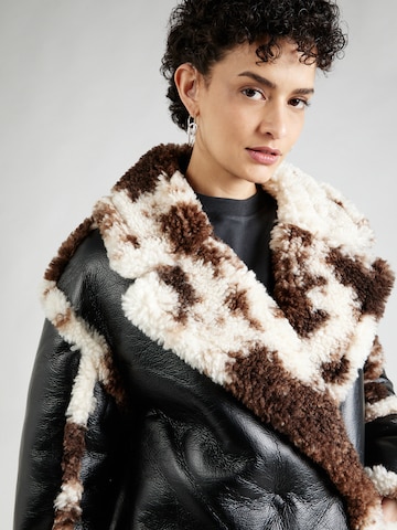 TOPSHOP Wintermantel in Zwart