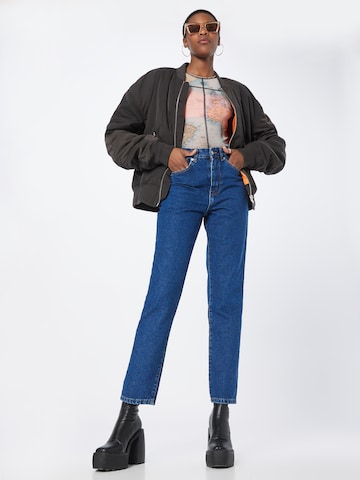 Nasty Gal Tapered Jeans i blå