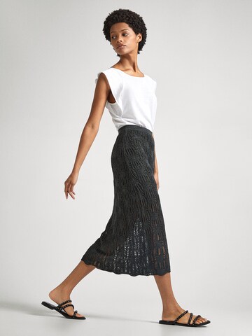 Pepe Jeans Skirt in Grey