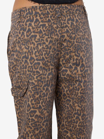 Regular Pantalon Noisy may en marron