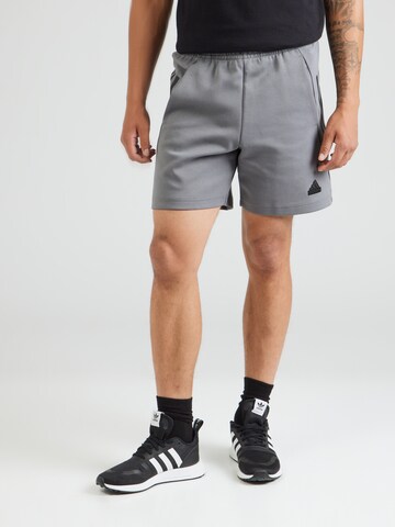 ADIDAS SPORTSWEAR Regular Sportshorts 'Future Icons' in Grau: Vorderseite