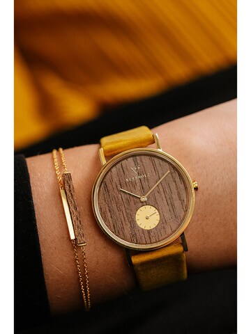 Kerbholz Analog Watch in Brown: front