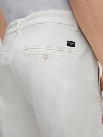 STRELLSON Slimfit Shorts 'Crush' in Beige