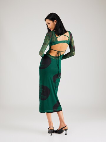 Rochie 'Toni' de la ABOUT YOU x Chiara Biasi pe verde