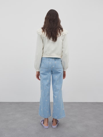 EDITED Wide Leg Jeans 'Chrissy' in Blau