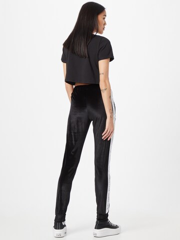 KENDALL + KYLIE Tapered Hose in Schwarz
