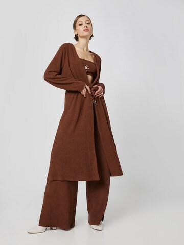 VIERVIER Knit cardigan 'Fatima' in Brown: front