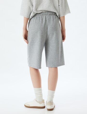 Koton Loosefit Broek in Grijs