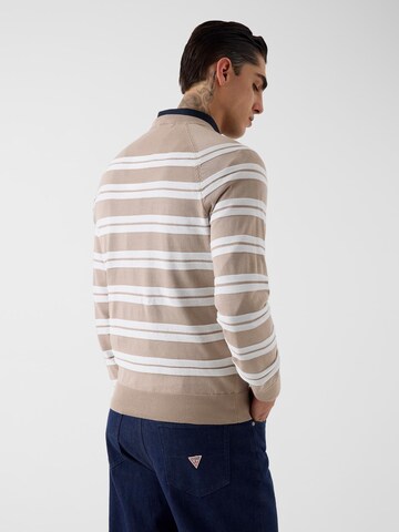 GUESS Pullover in Braun