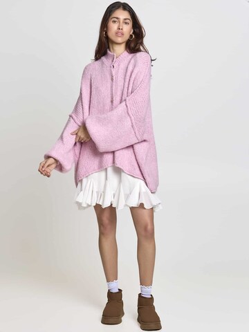 Lilavie Strickjacke ' Lolaa Oversize One Size ' in Pink
