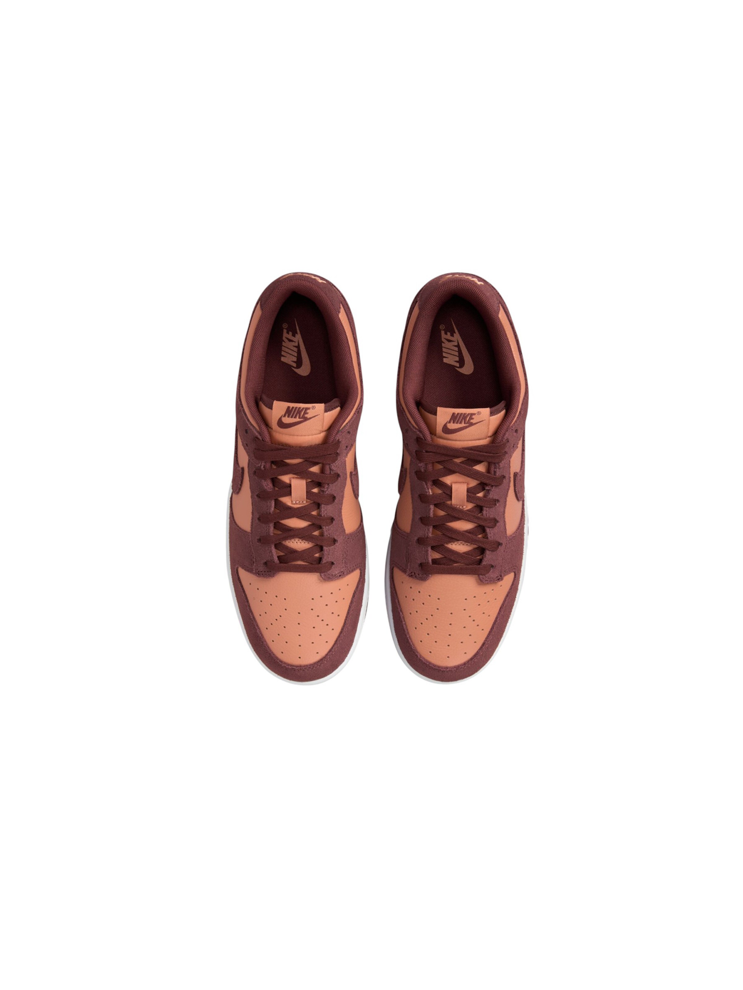 Nike Sportswear Platform trainers in Brown