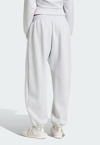 ADIDAS SPORTSWEAR - Loosefit Pantalón deportivo 'All Szn' en gris