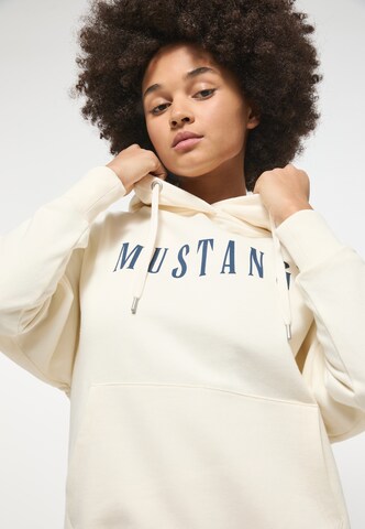 MUSTANG Sweatshirt in Beige