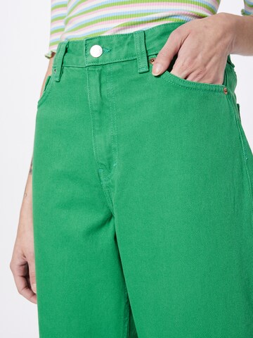 Monki Regular Jeans in Green
