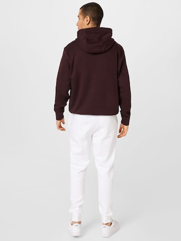 Nike Sportswear Tapered Broek 'Club Fleece' in Wit