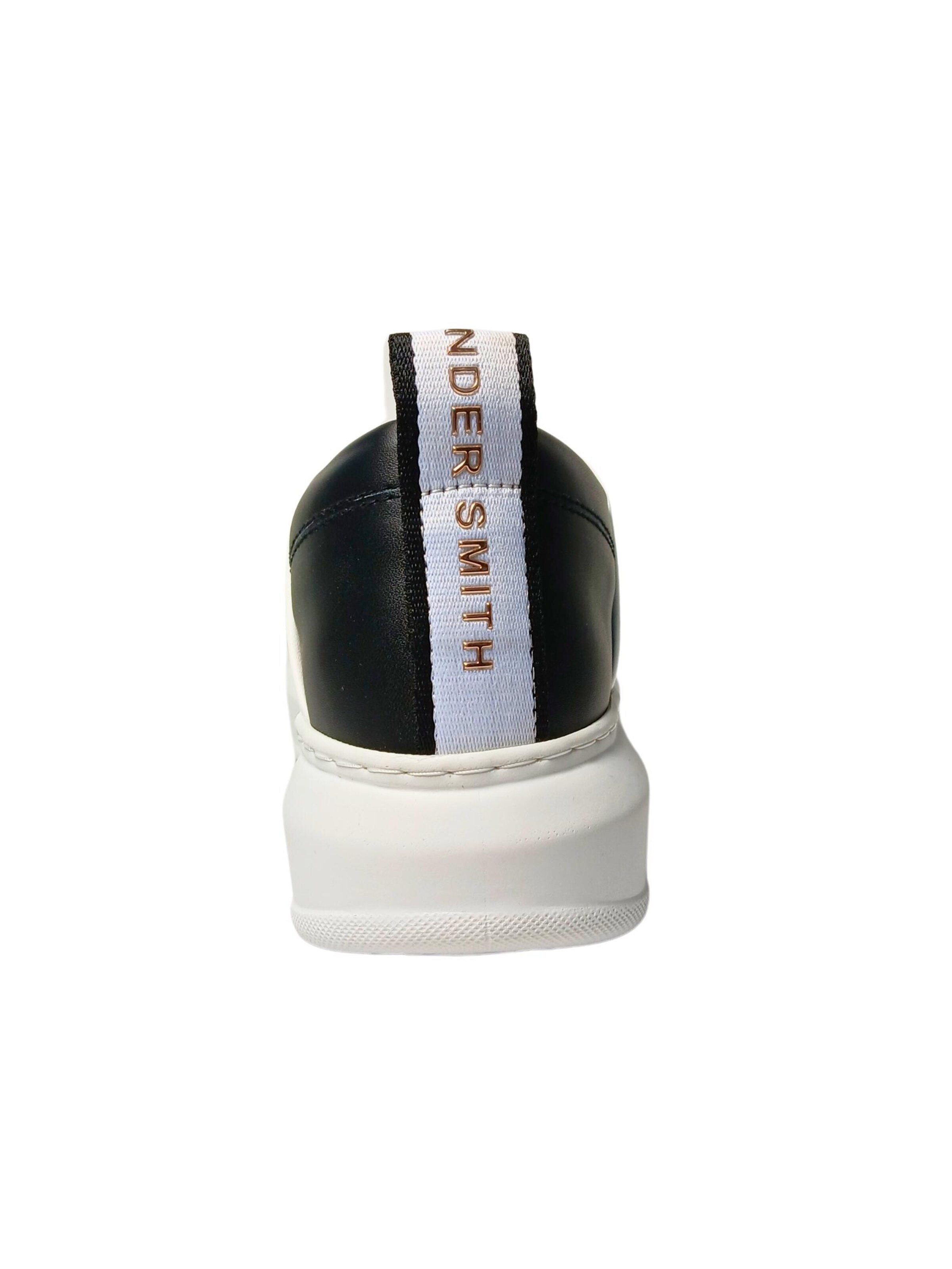 Sneaker bassa di Alexander Smith in bianco