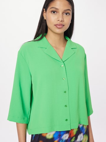 modström - Blusa 'Aaliyah' em verde