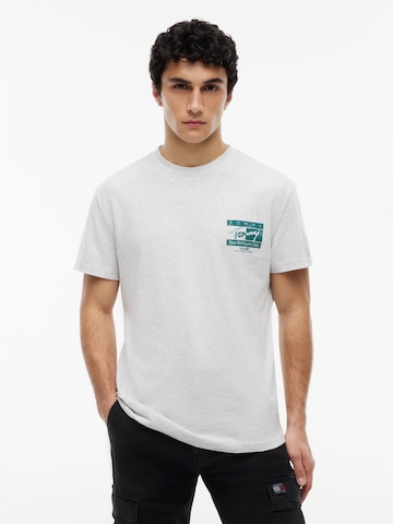 Tommy Jeans Paita 'SIGN FLAG' värissä harmaa