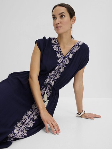 bonprix Kleid in Blau