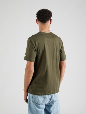Champion Authentic Athletic Apparel - Camiseta en verde