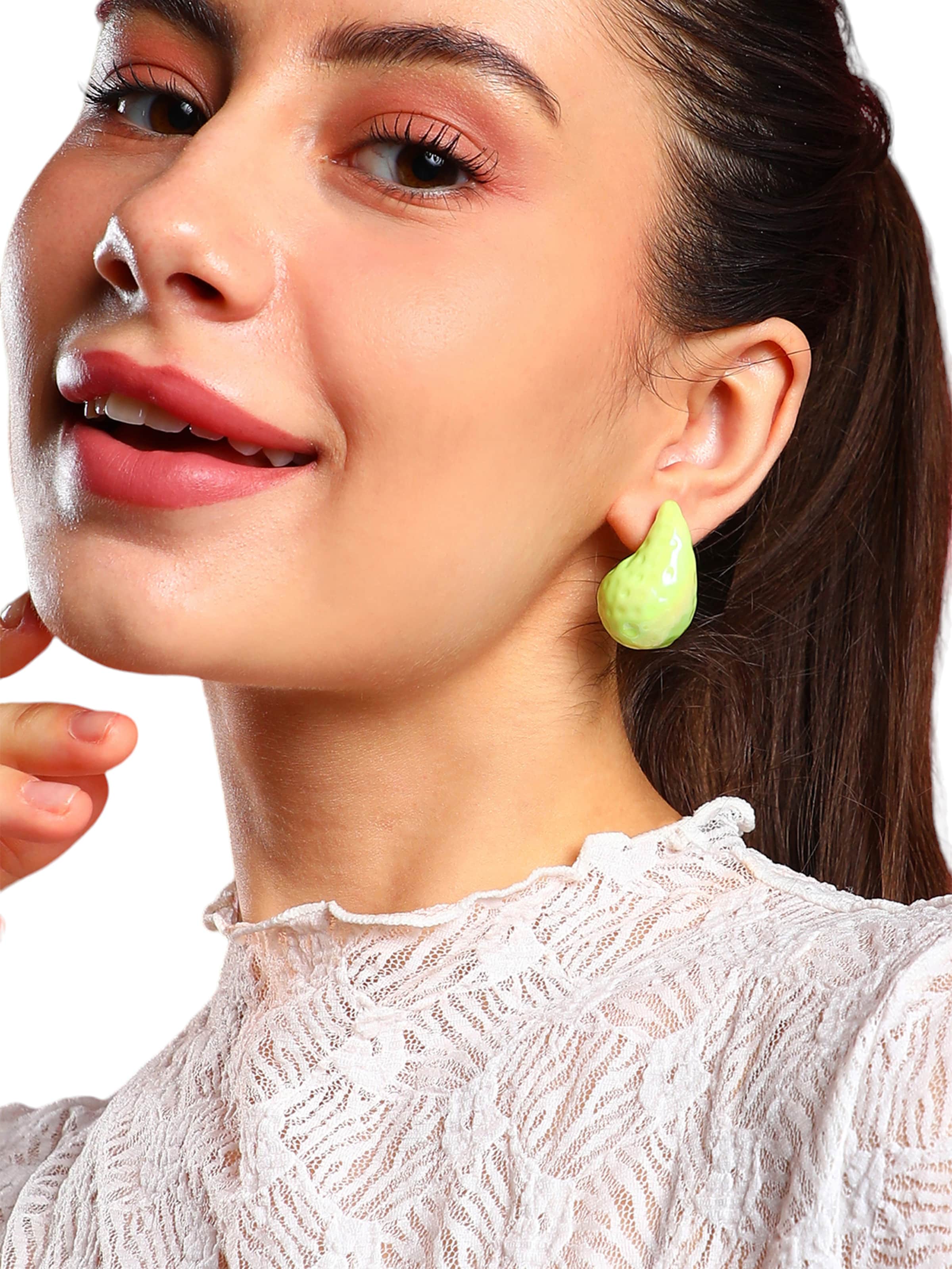 SOHI Øreringe ' Veero ' i grøn: forside