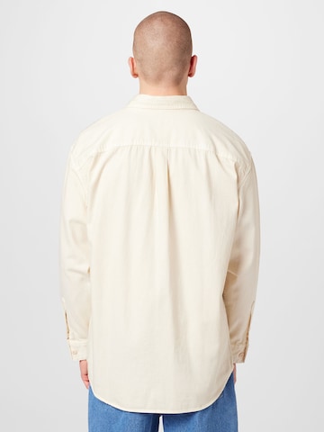 pilka Abercrombie & Fitch Standartinis modelis Marškiniai
