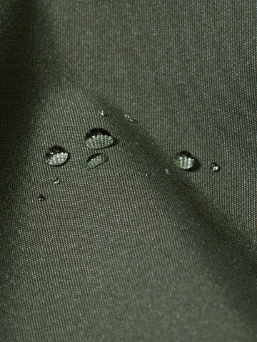 MAMMUT Outdoor Jacket in Green