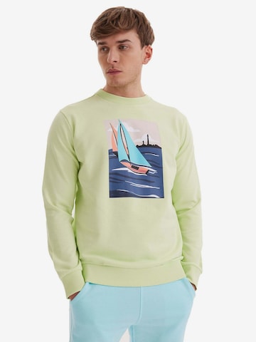 WESTMARK LONDON Sweatshirt 'View Sail' in Groen: voorkant