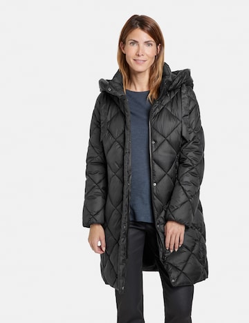 GERRY WEBER Ανοιξιάτικο και φθινοπωρινό παλτό σε μαύρο: μπροστά