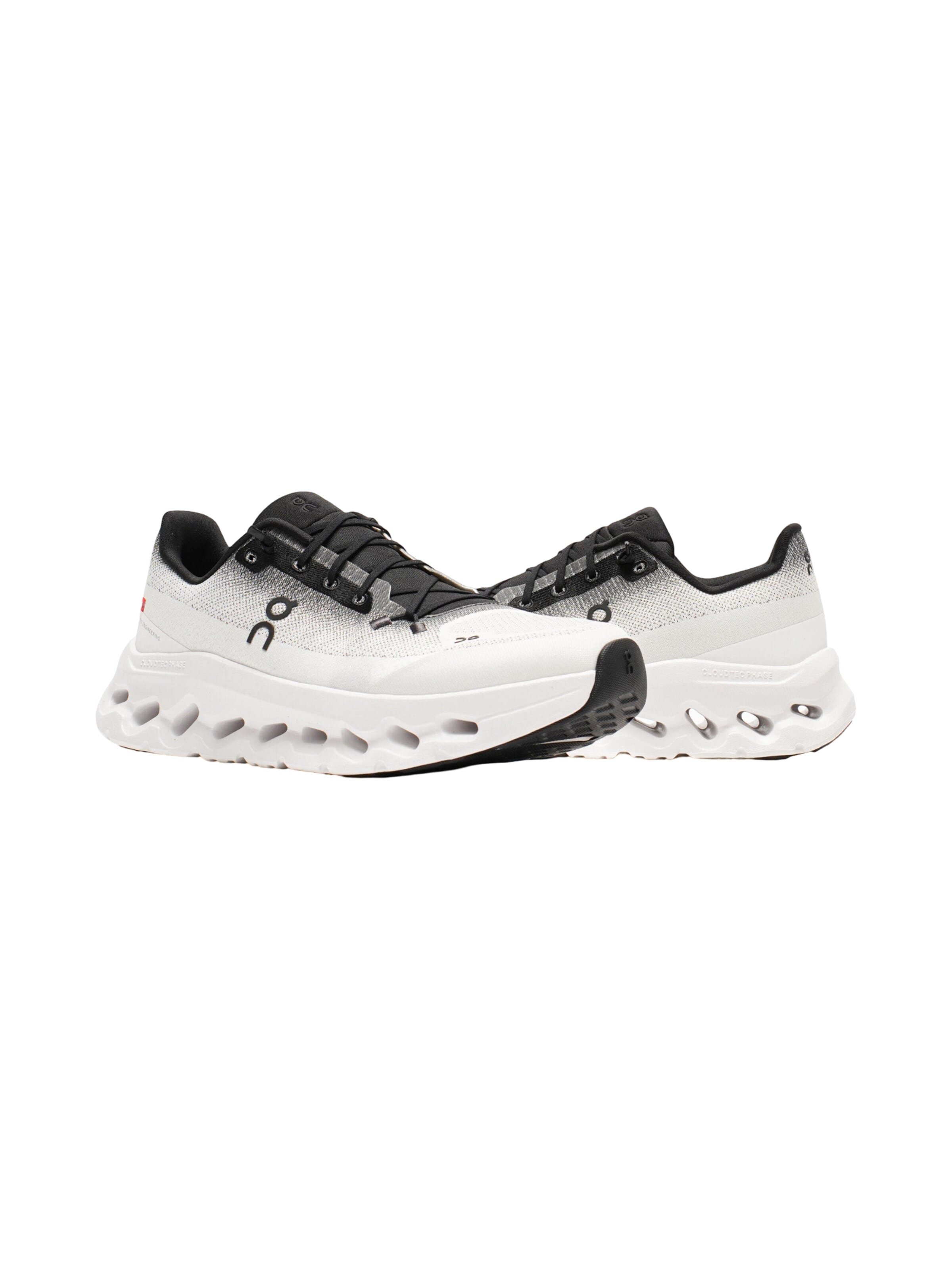 On Sneaker low 'On Running Cloudtilt Black Ivory'‌‌‌‌‌‌‌‌‌ in Weiß