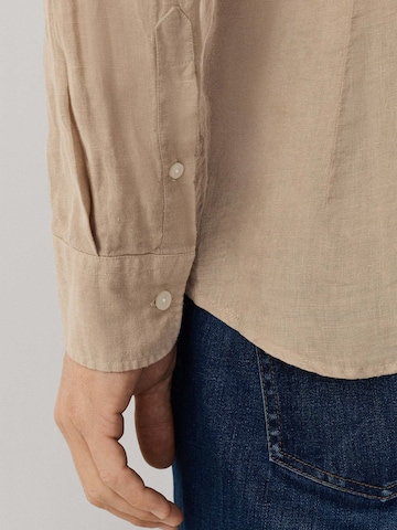 Coupe regular Chemise Hackett London en beige