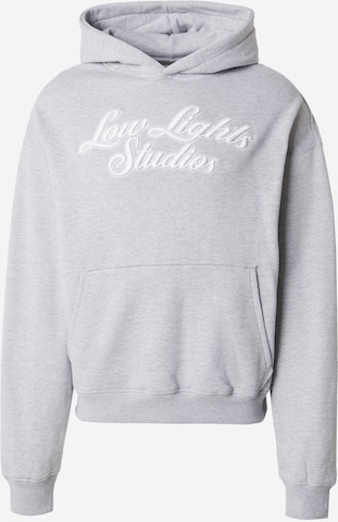 Low Lights Studios Collegepaita 'Shutter' värissä harmaa: etupuoli