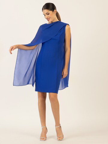 APART Kleid in Blau