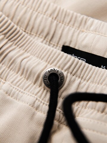 regular Pantaloni sportivi di Ombre in beige