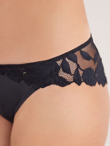 INTIMISSIMI Slip in Schwarz