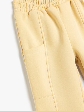 Koton Tapered Broek in Beige