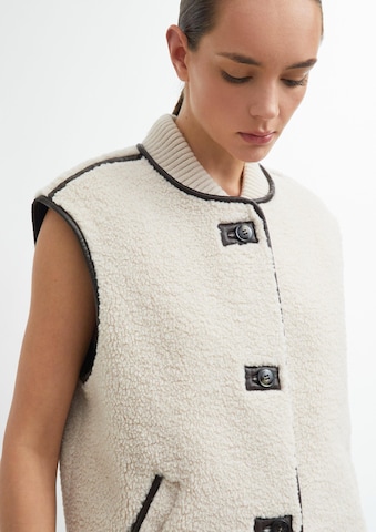 COMMA Bodywarmer in Beige