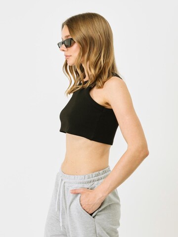 C&City Top in Black
