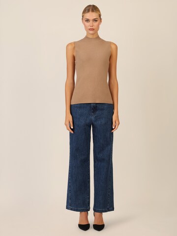 APART Knitted Top in Brown