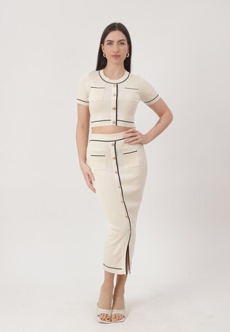 Elara Kostuum in Beige: voorkant