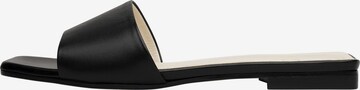 Henry Stevens Mules 'Harper' in Black